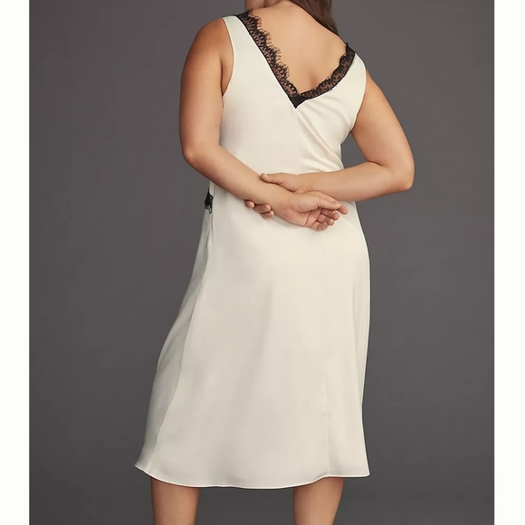 Anthroplogie lace trim v neck slip dress - Picture 3 of 9